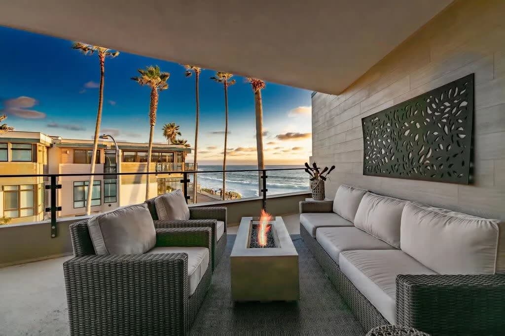 Ocean View Beachside Retreat in San Diego photo 3