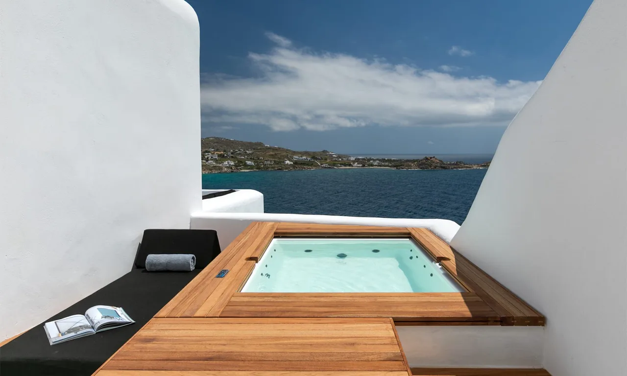 Luxury Villa with Sea Views in Mykonos photo 5