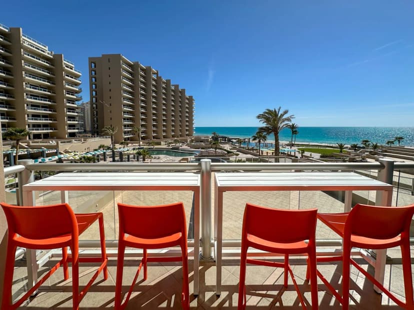 Luxury 4 Bed Condo with Huge Deck