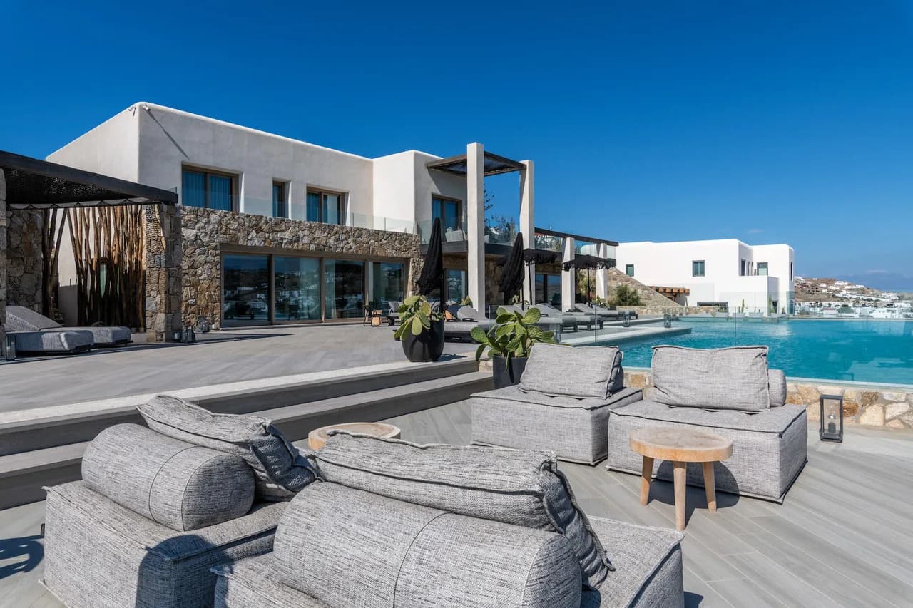 Stunning Villa with Sea Views in Mykonos