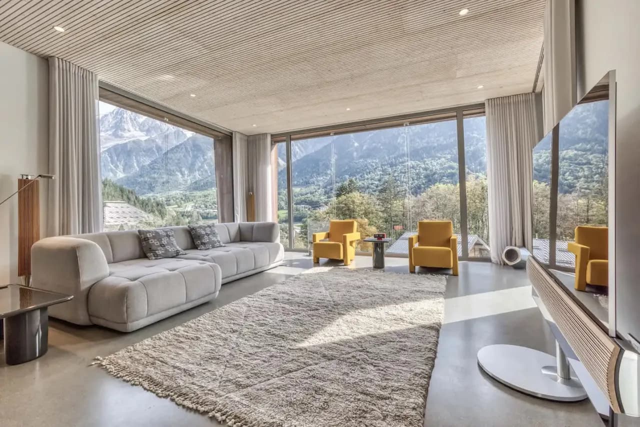 Breathtaking Cliffside Corten Steel Architectural Chalet photo 2