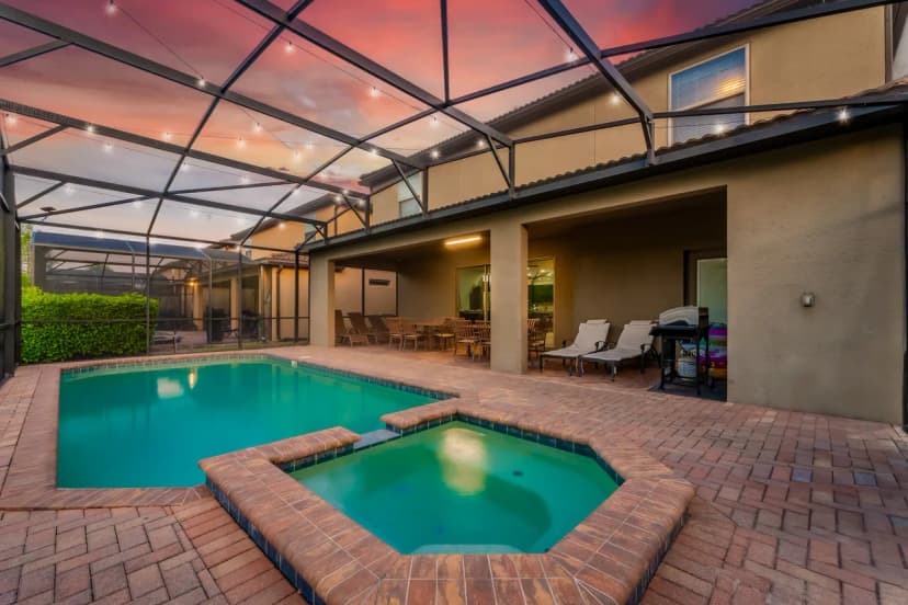 Villa near Disney w/ heated pool