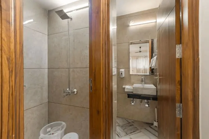 Accessible Studio Apartment in Gurgaon photo 4