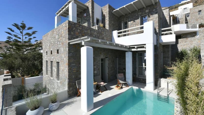 Sunset Splendor Coastal Escape With Pool