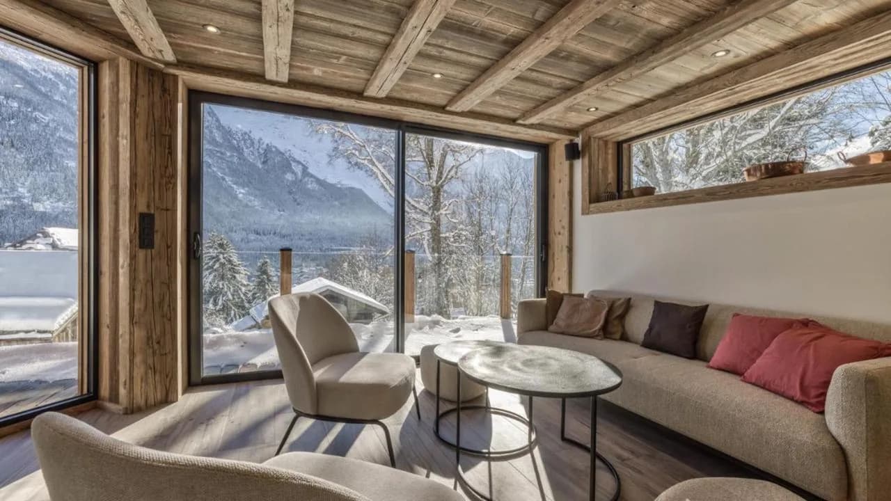 Ski Chalet with Mountain Views and Fireplace photo 2