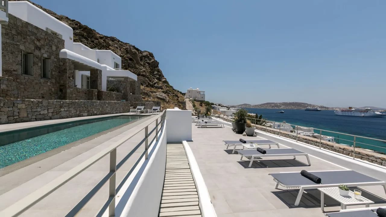 Unique Cycladic Villa With Sea and Sunset Views photo 4