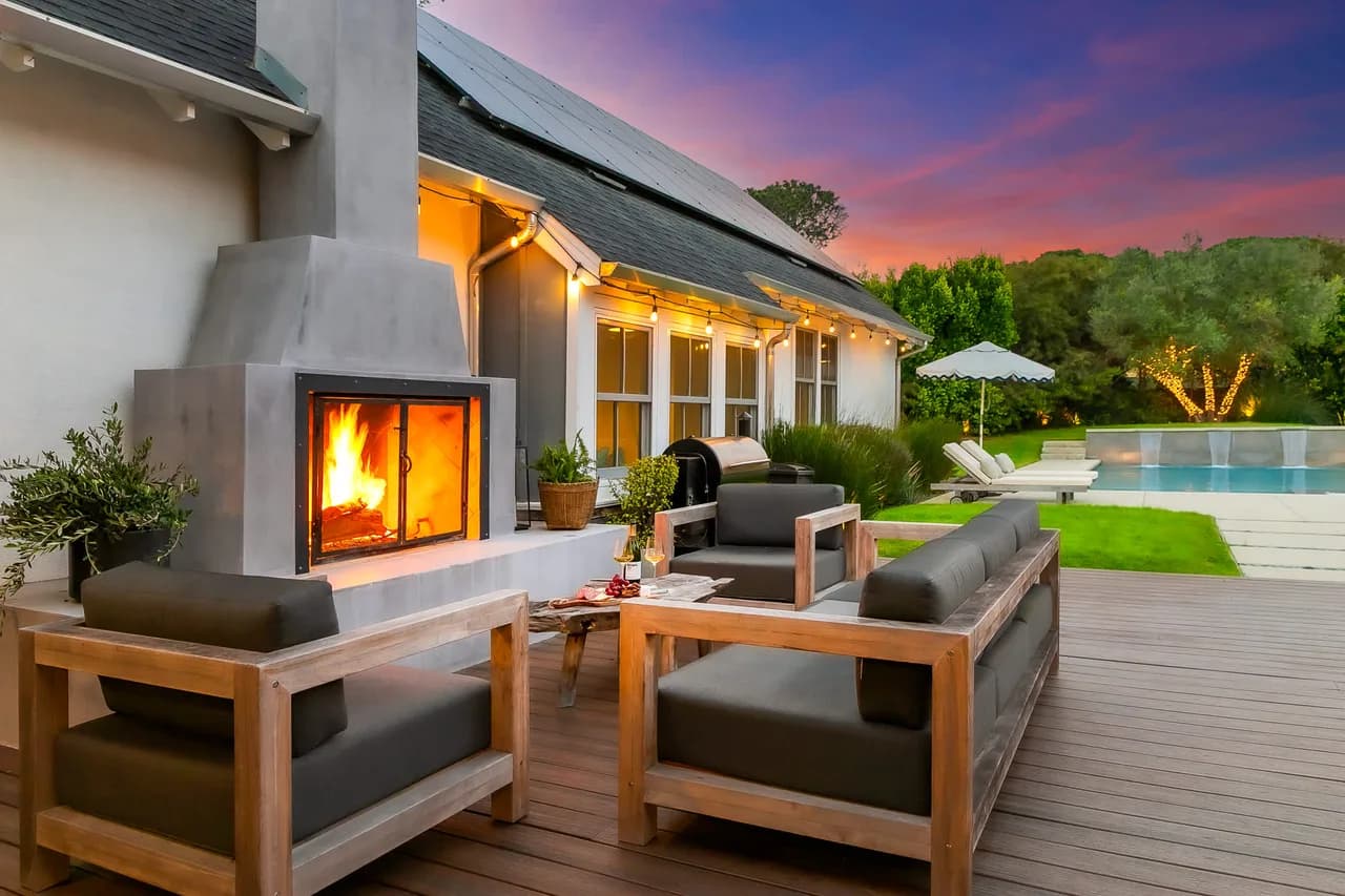 Chic Modern Farmhouse in Encinitas California photo 3