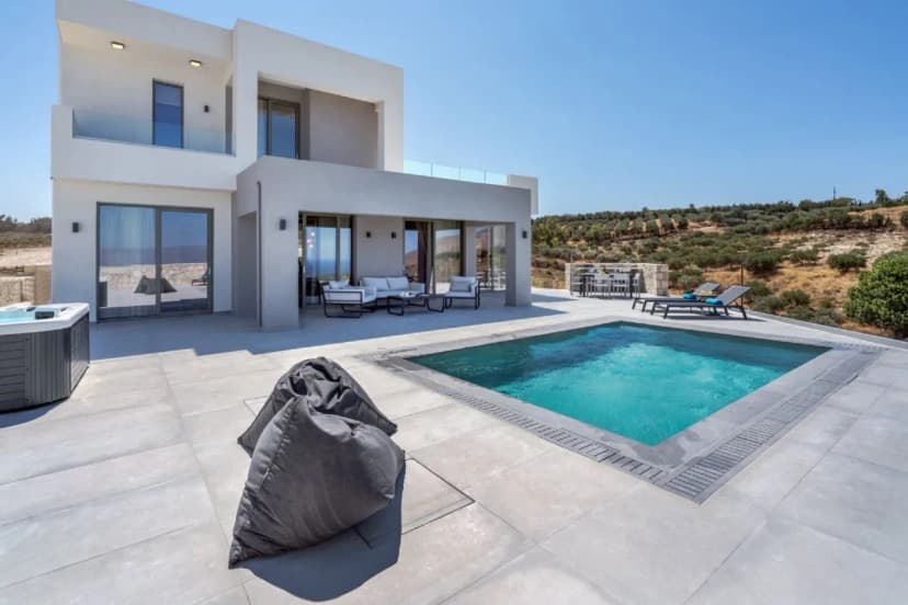 Sophisticated Hideaway Villa Delight Chania Pools