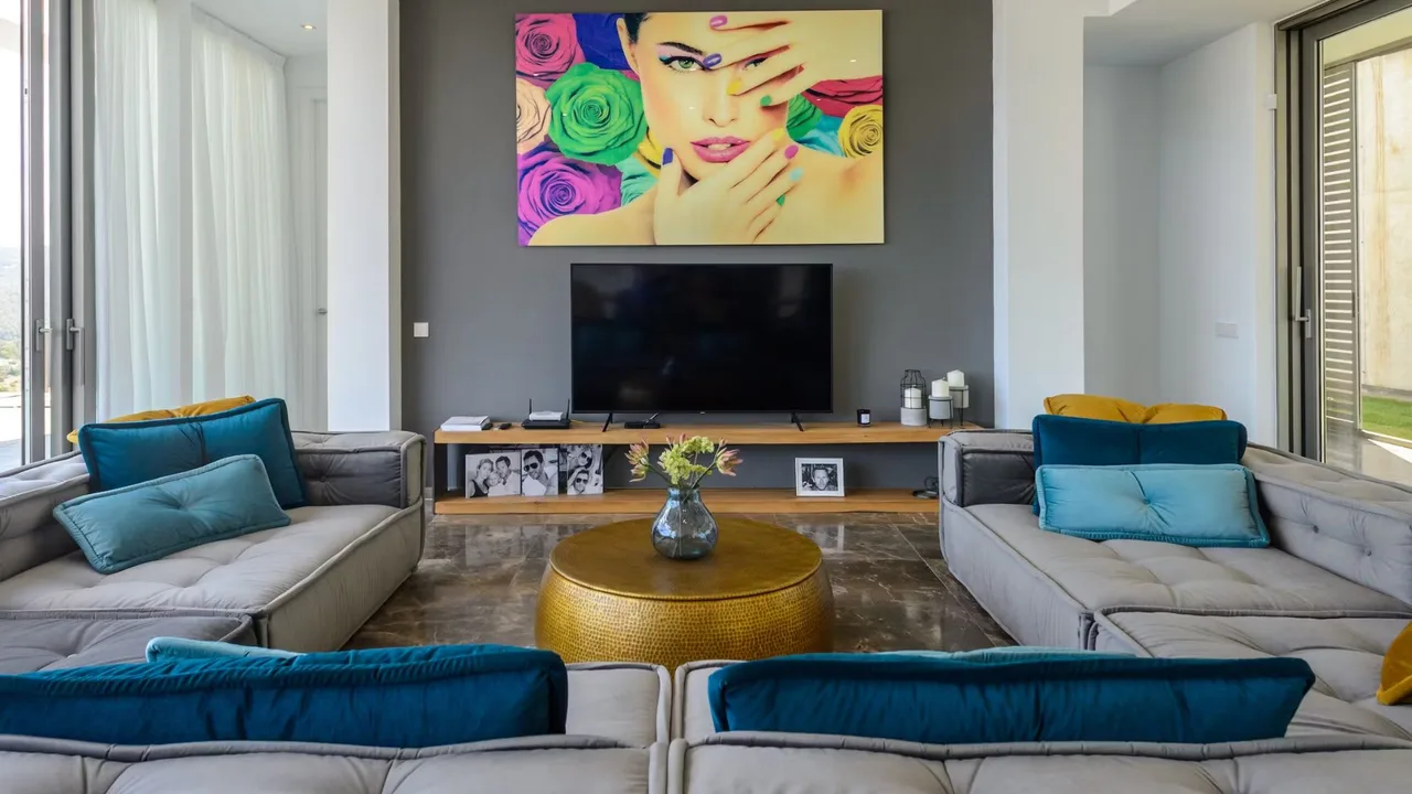 Stunning Modern Villa Overlooking The Golf Course photo 4