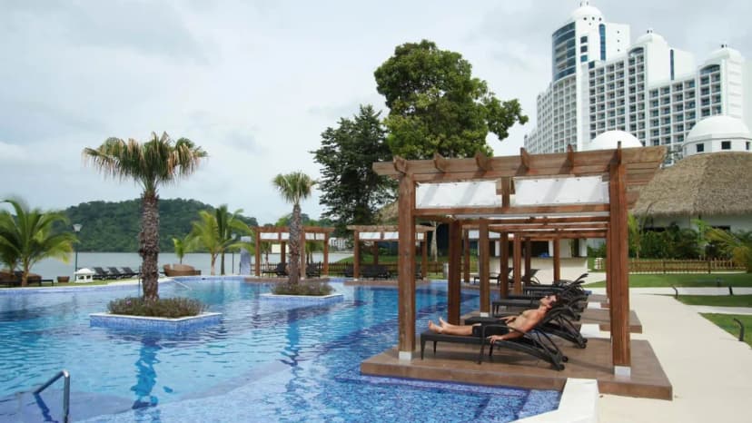 Tranquil Seaside Retreat With Rooftop Pool