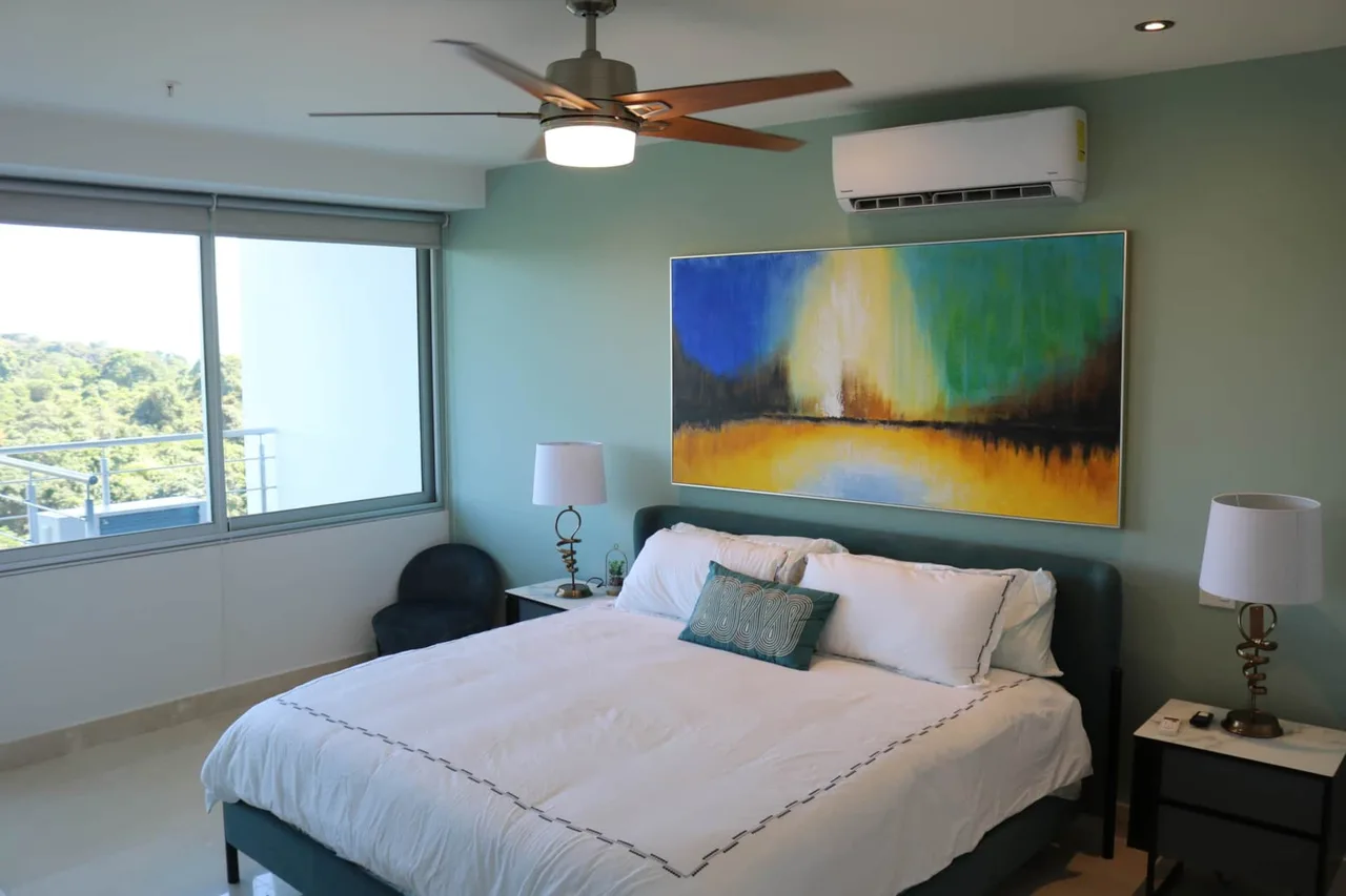 Luxury Residence Tower With Roof Top Pool And Jacu photo 4