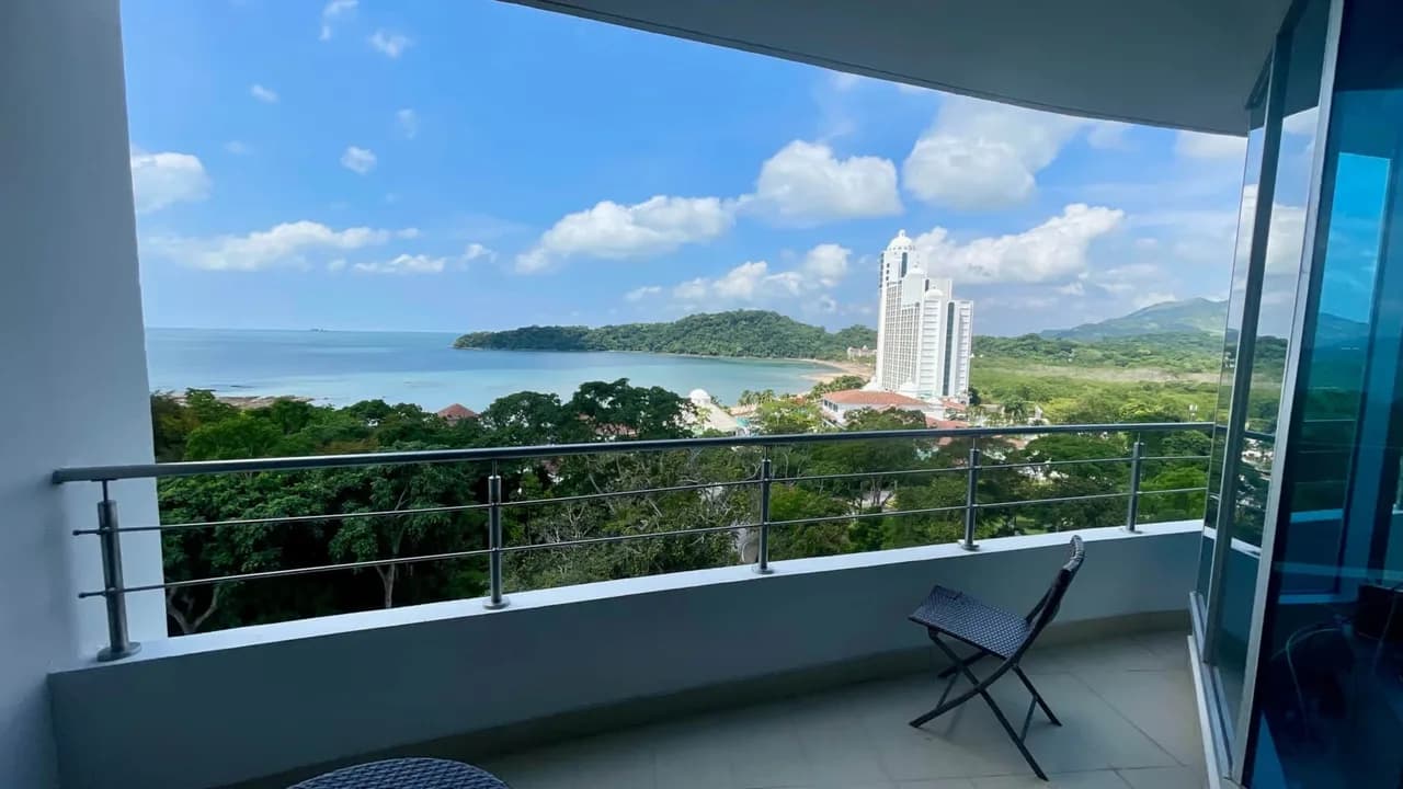 Great Beachfront Two-Bedroom Apartment