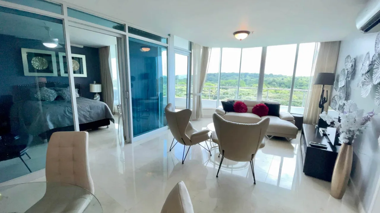 Luxury Two Bedroom Condo Near Beach