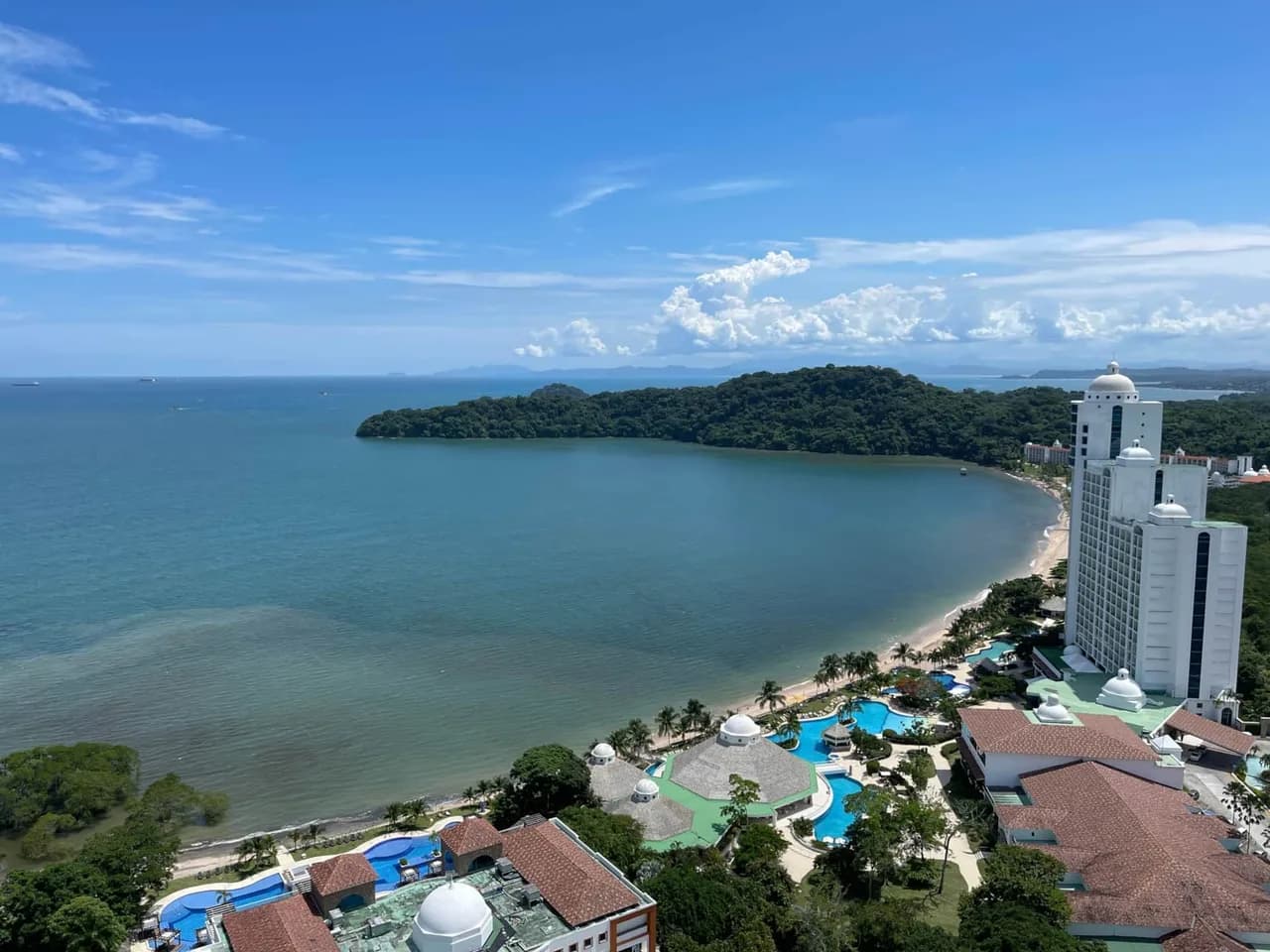 Lovely Two Bedroom Apartment with View of Sea photo 4