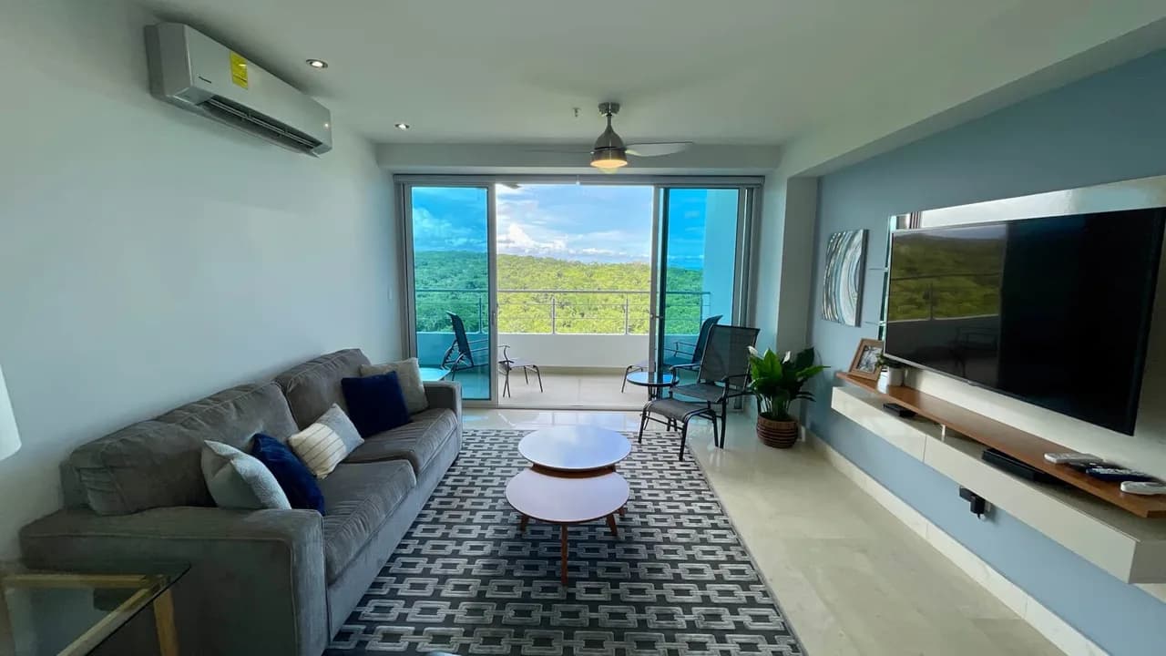 Luxury Apartment With Rooftop Pool & Beach Access photo 5