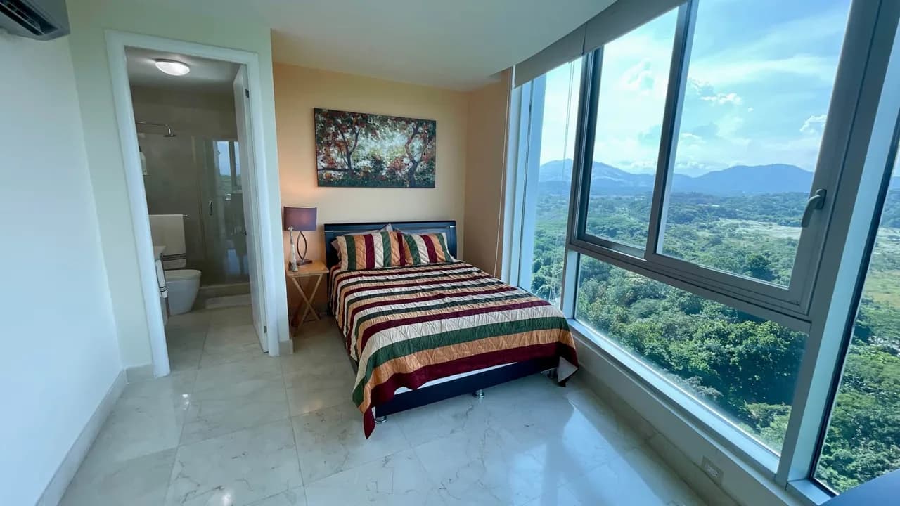 Apartment with Spectacular Ocean & Jungle Views photo 4