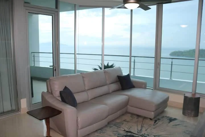 Resort Lifestyle Ocean Views Apartment in Panama