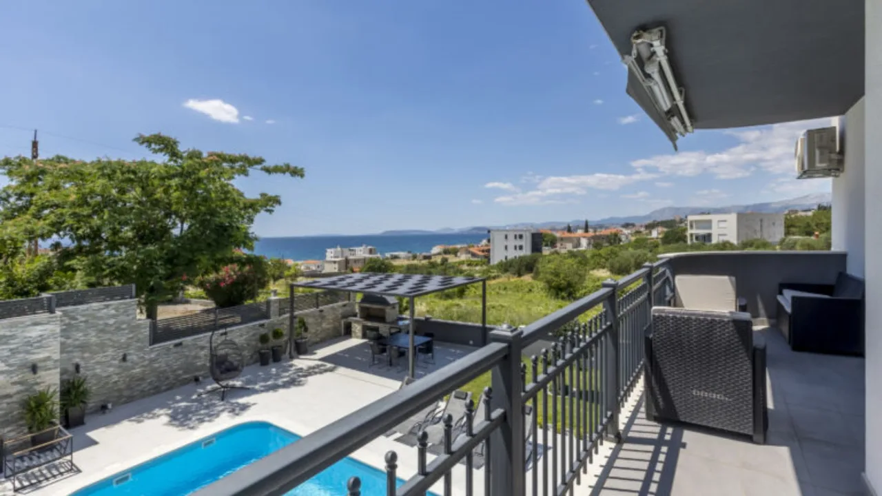 Luxurious Villa In Beautiful Area Of Podstrana photo 5