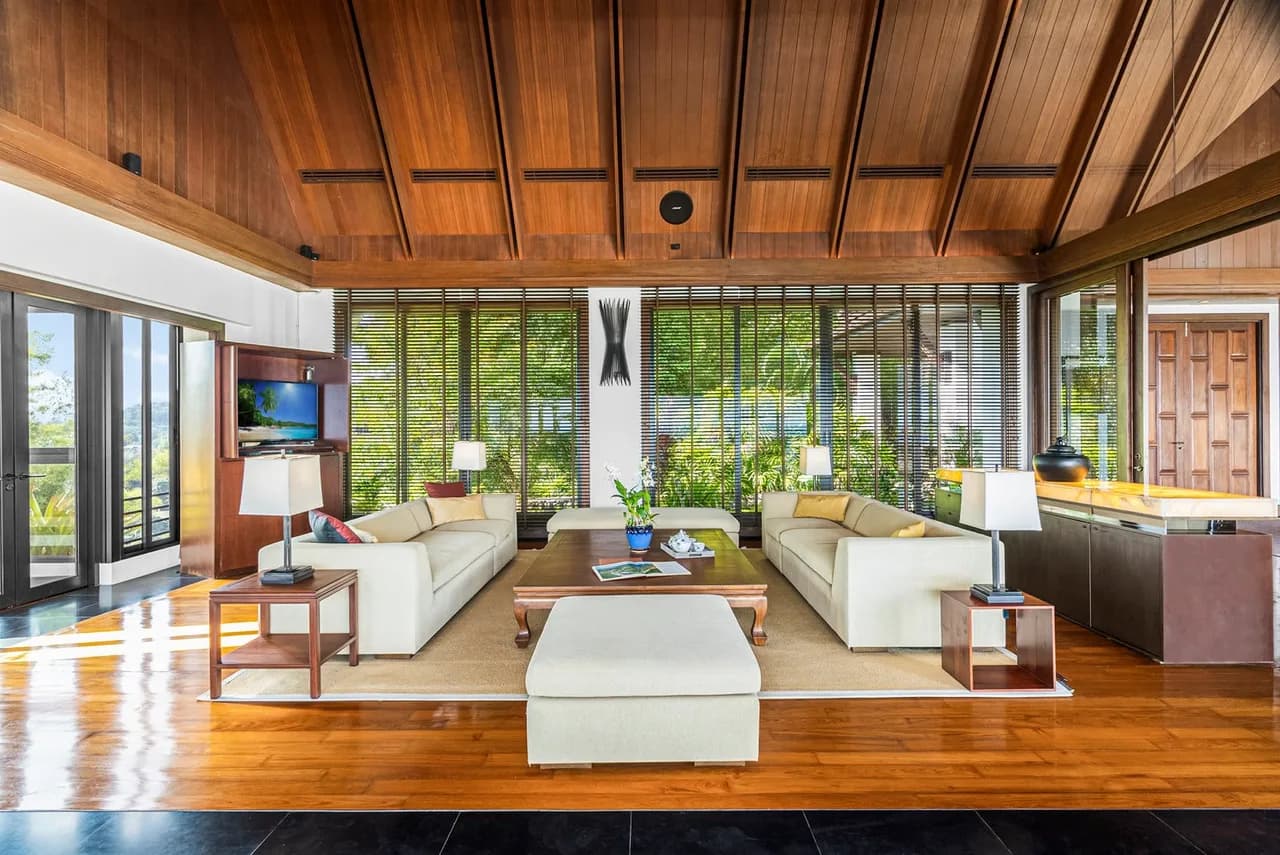 Traditional Grand Thai Villa In Cape Amarin photo 2