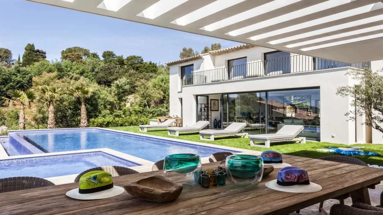 Contemporary Villa With Wonderful Oceanviews photo 4