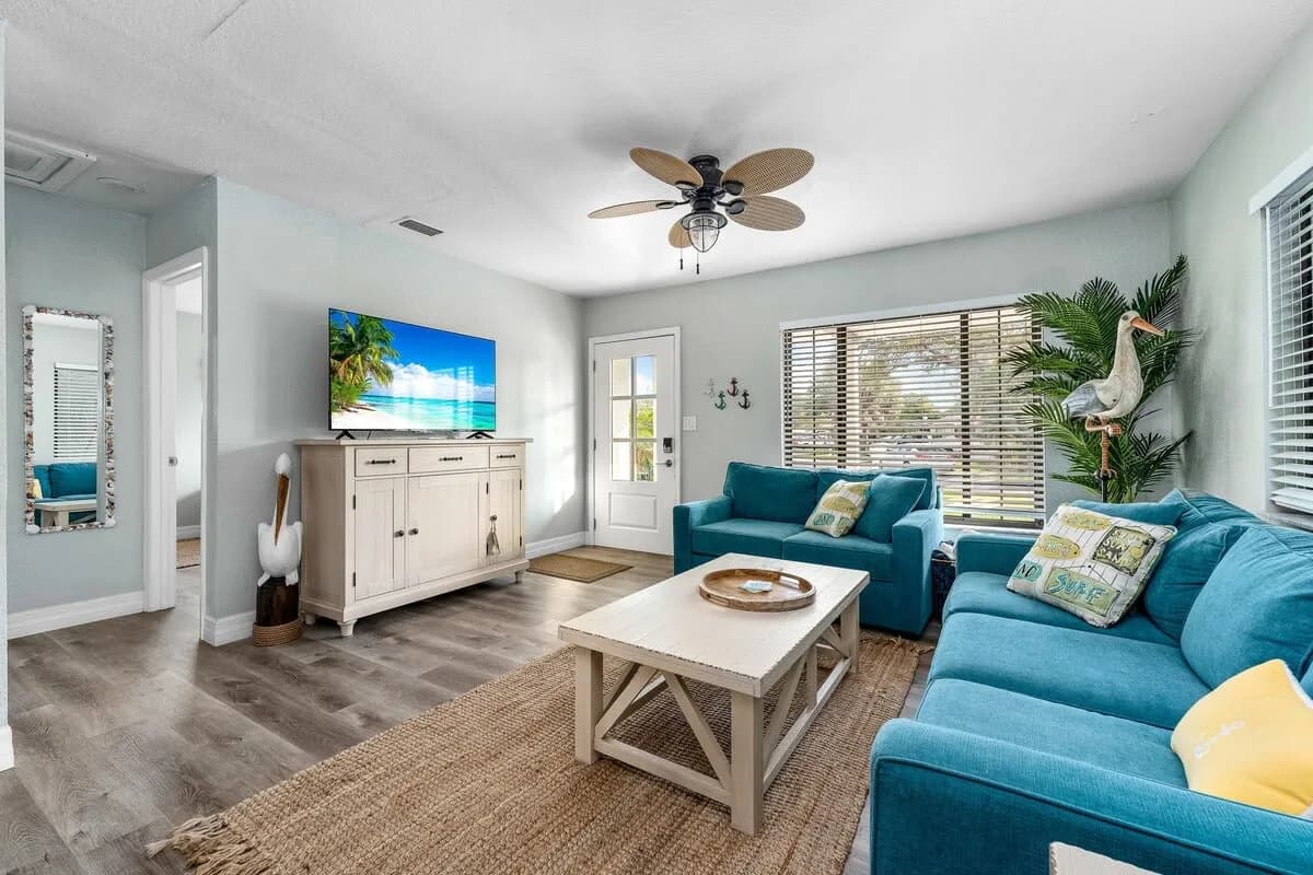 Saltwater Pool Villa in Gulfport, Florida photo 3