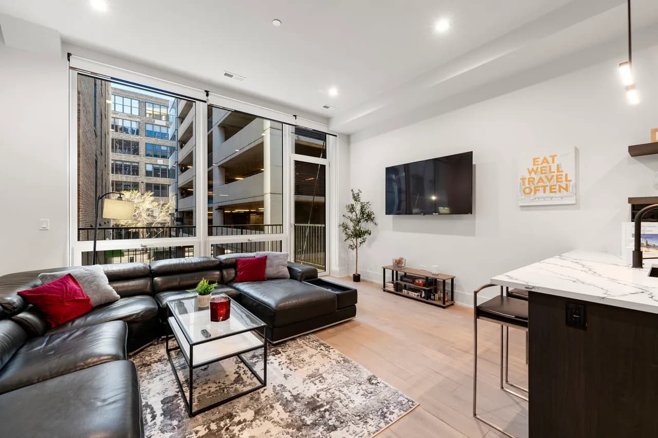 Urban Retreat with Balcony in Chicago