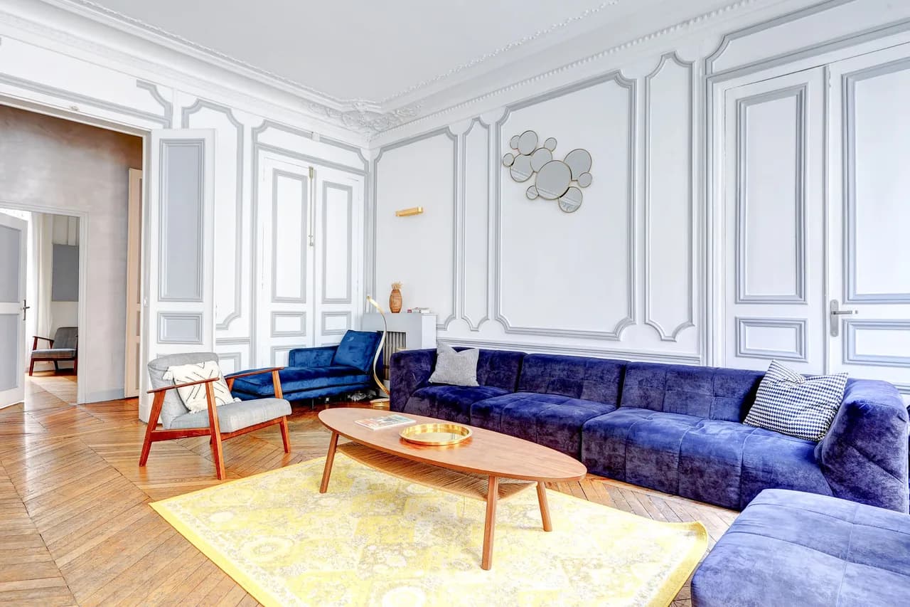 Accessible Three Bedroom Apartment in Paris photo 2