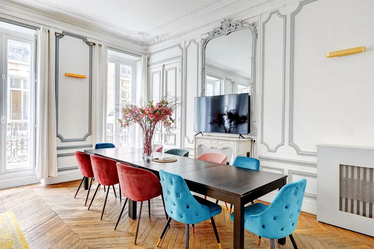 Accessible Three Bedroom Apartment in Paris photo 3