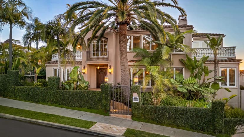Oceanview Four Bedroom Estate in San Diego
