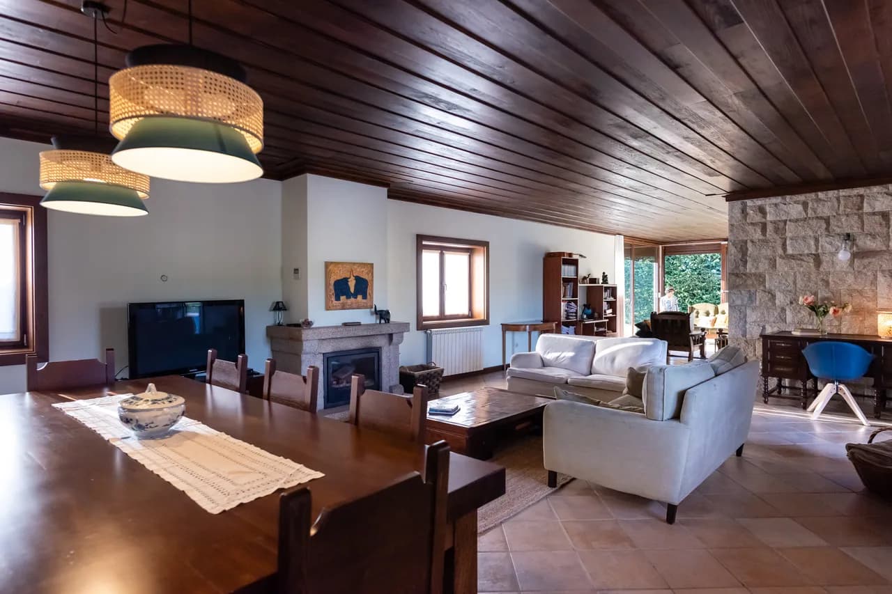 Detached Luxury Villa Best For Relaxation photo 2
