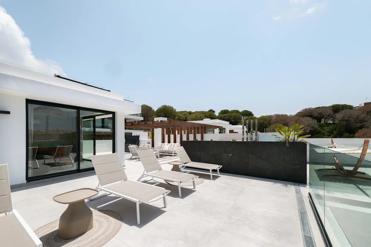 Accessible Luxury Penthouse in Marbella photo 4