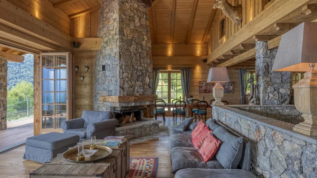 Charming Villa Retreat in Picturesque Stazzona photo 2