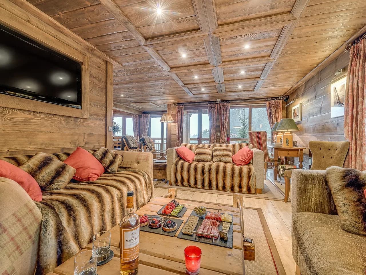Dream Vacation In Alpine-style Chalet photo 2