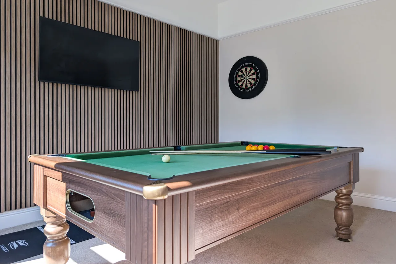 Lakeside Townhouse with Hot Tub in Lake District photo 4