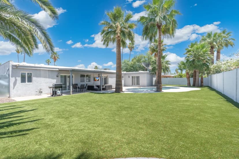 4BD| Mid Terms Welcome | 31+ Day Stays