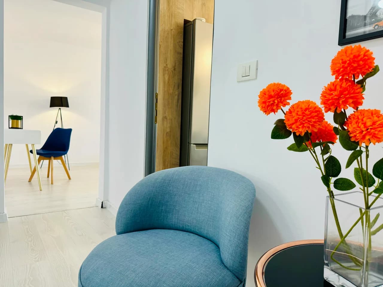 Contemporary Two Bedroom Retreat in Timisoara photo 2