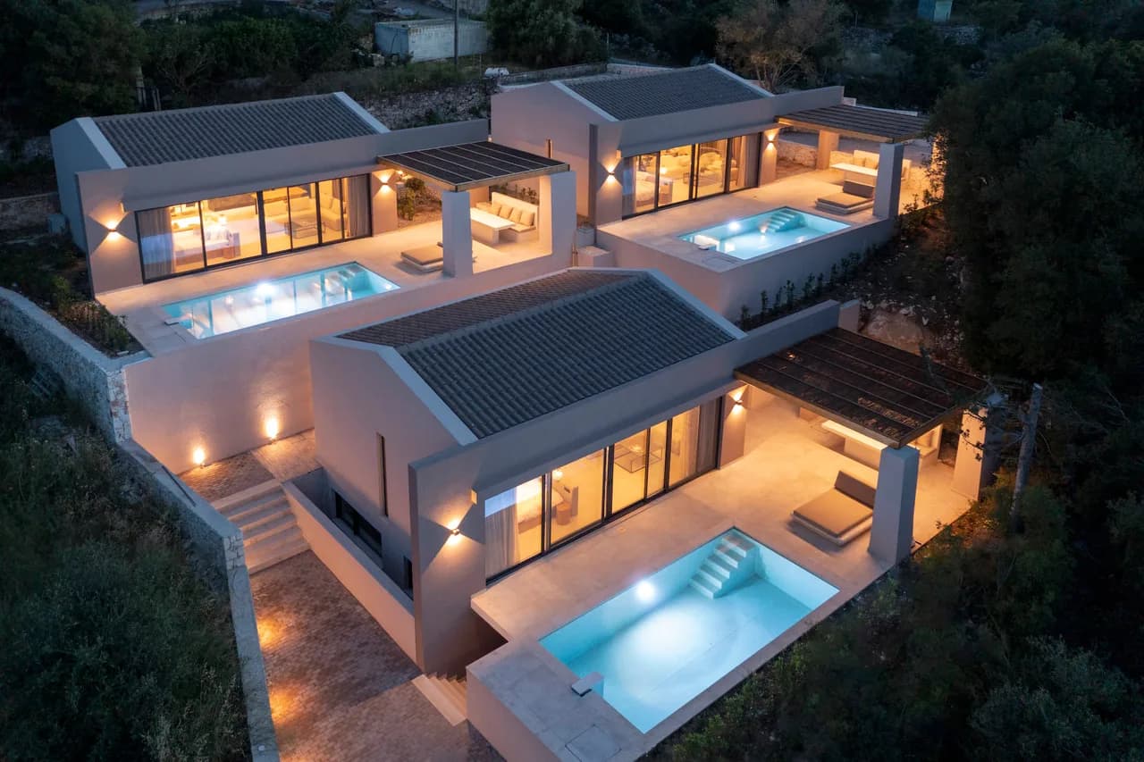 Stunning One Bedroom Villa with Pool