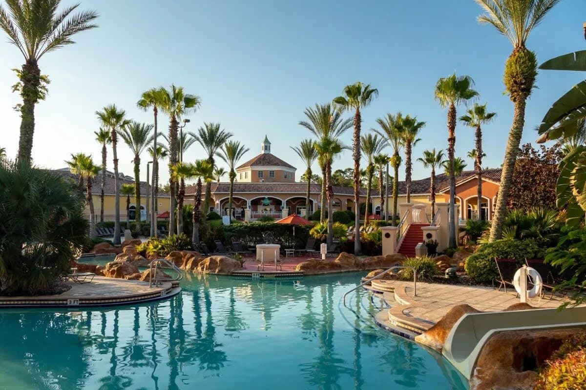 Family-Friendly Four Bedroom Villa in Four Corners