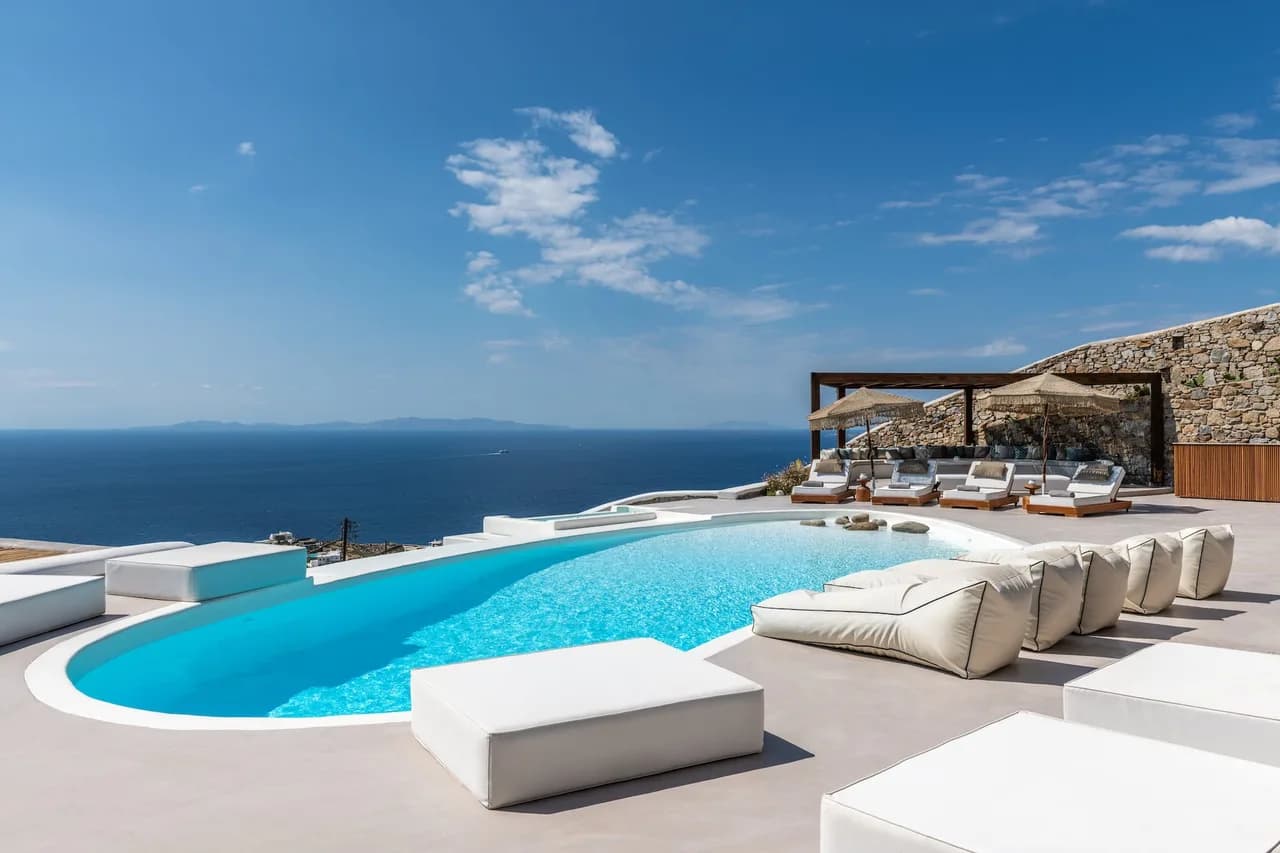 Stunning 8-Bedroom Mykonos Villa with Jacuzzi photo 4