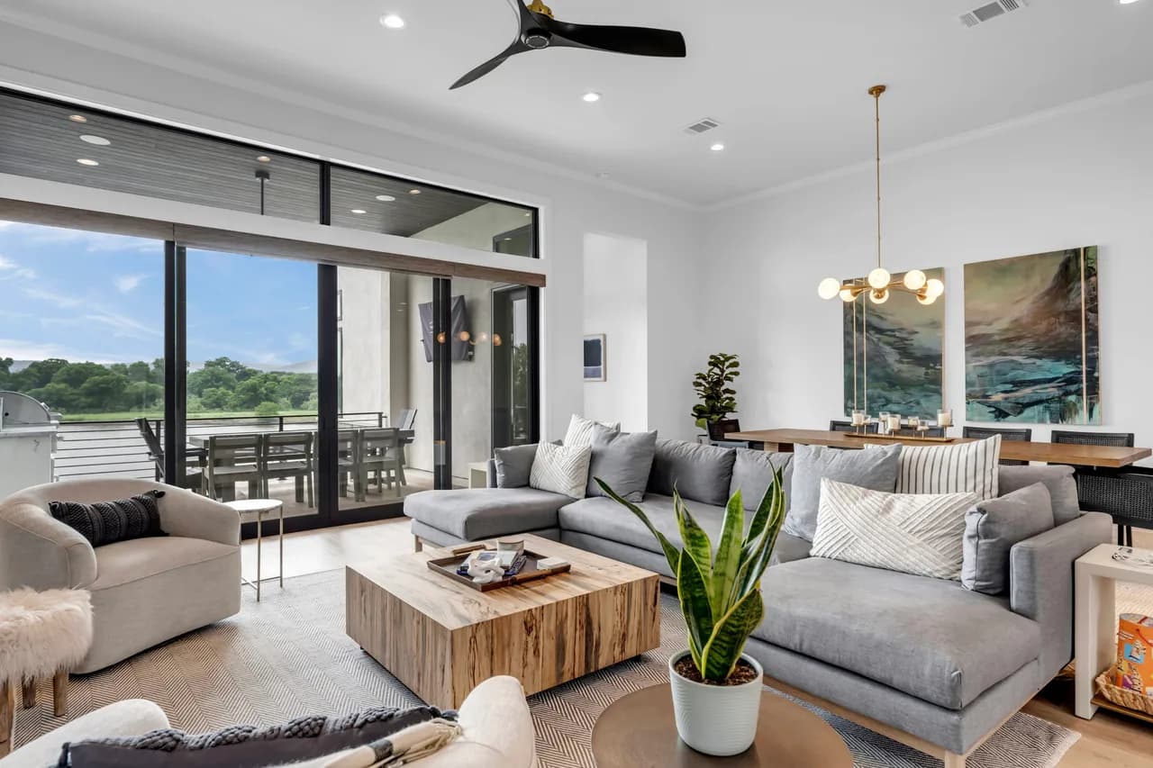 Family-Friendly Villa with Boat Slip in Burnet photo 4