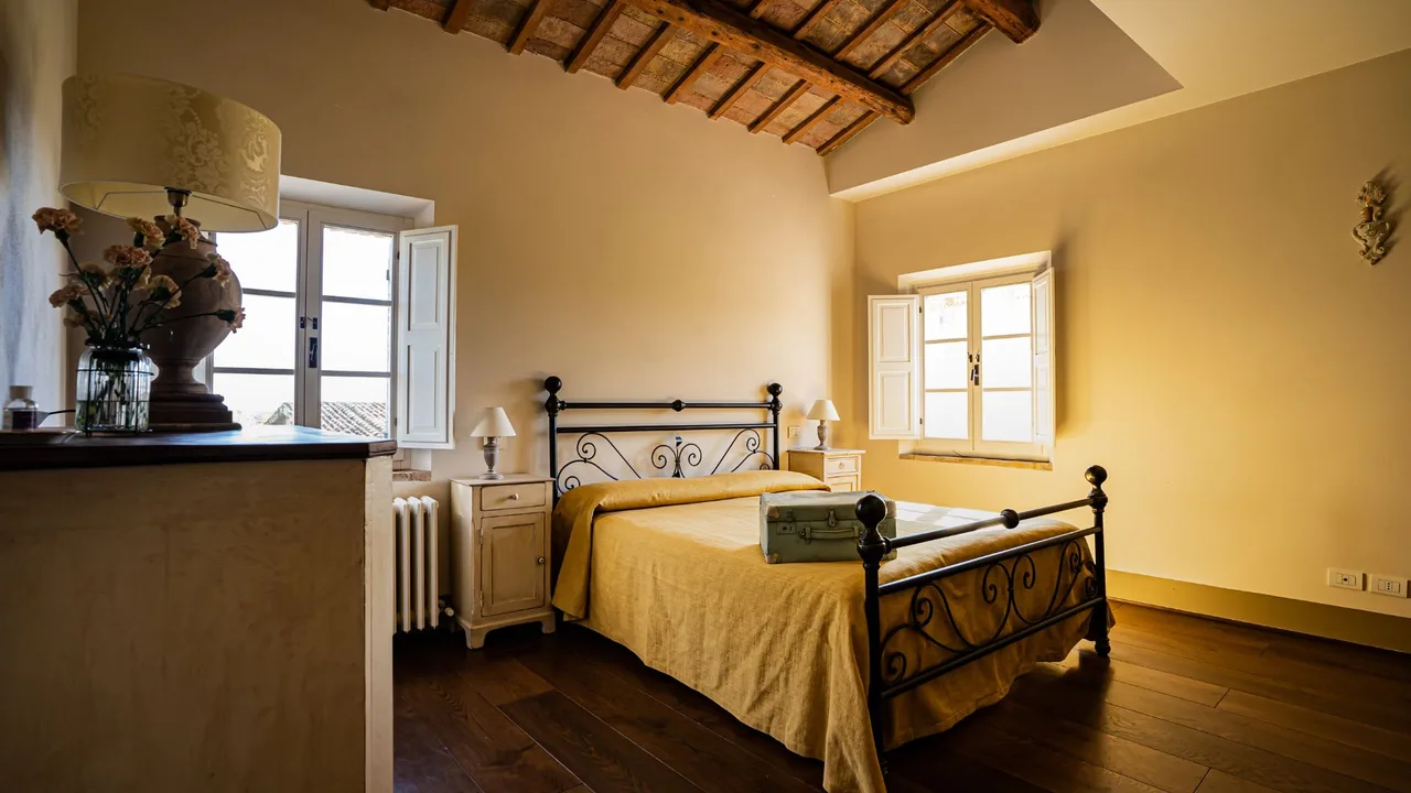 Lavish Retreat With Private Pool & Jacuzzi photo 4