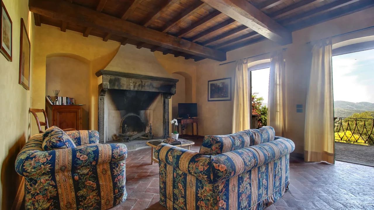 Tranquil Retreat With Pool, Garden & Park Views photo 5