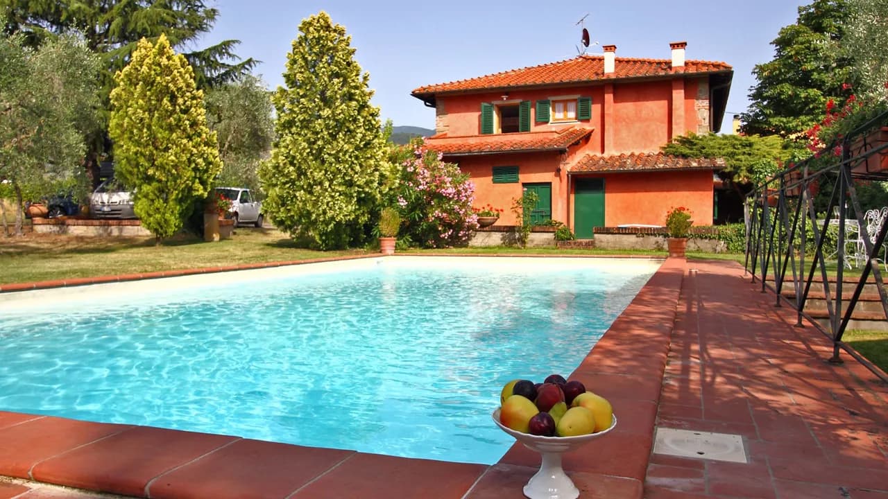CONTEMPORARY VILLA WITH PRIVATE POOL & BBQ AREA photo 4
