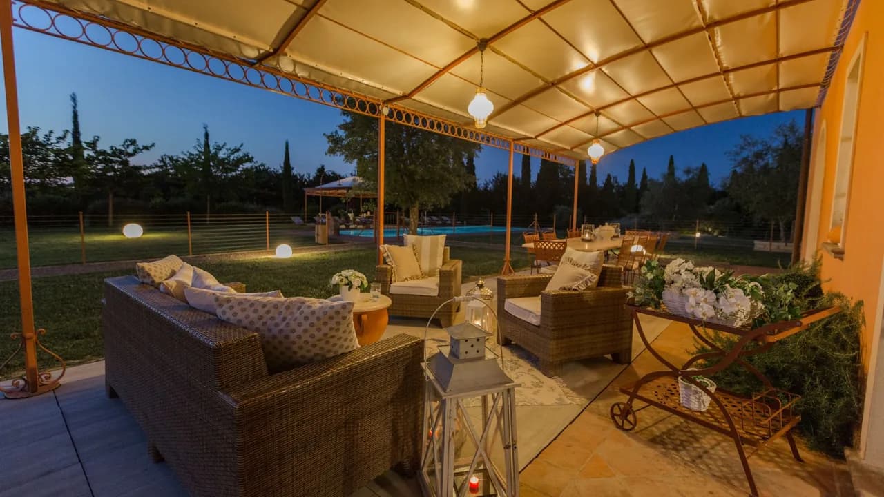 Modern Villa With Private Pool & Garden Oasis photo 4