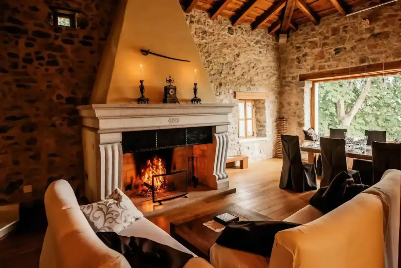 Opulent Villa with Sauna in the Heart of Karst photo 2