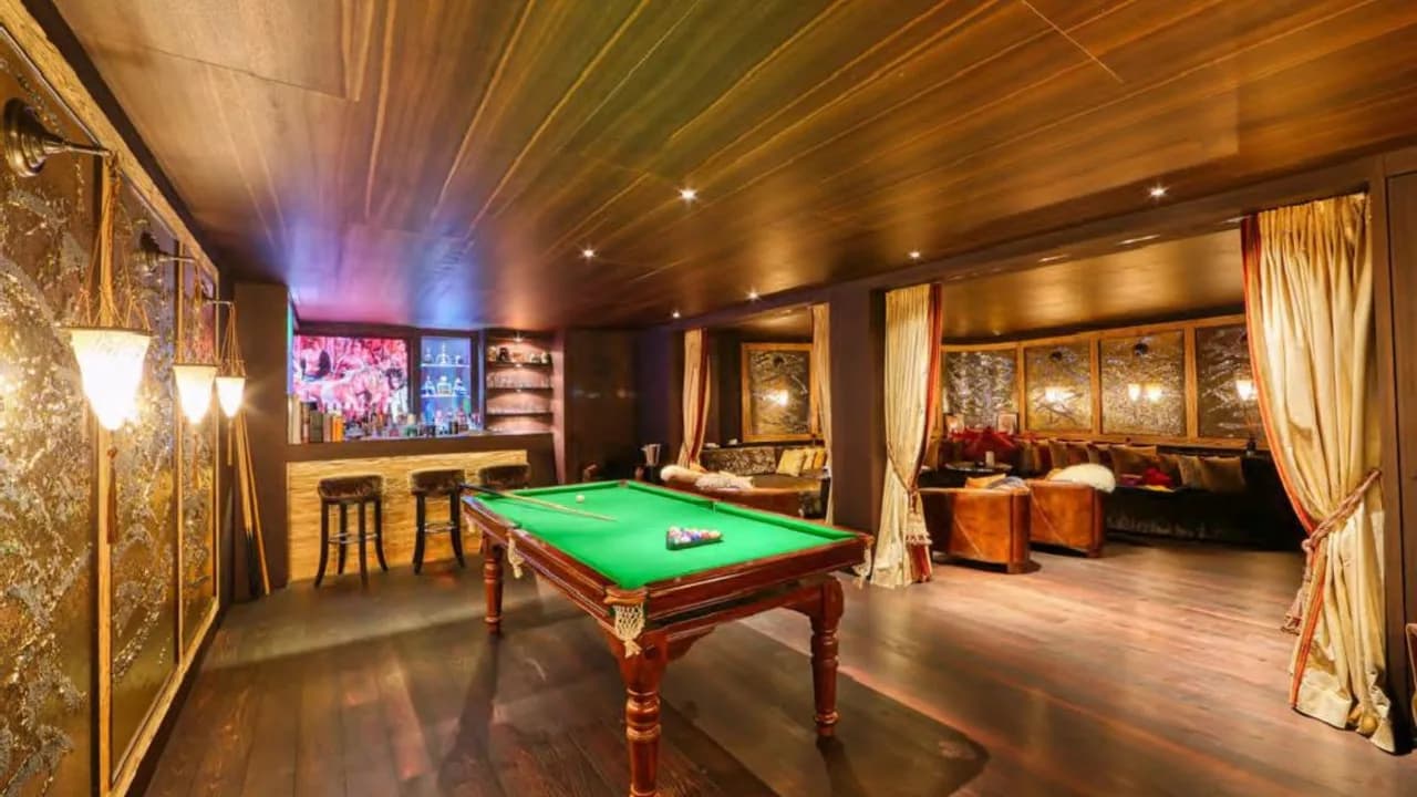 Modern Chalet in Gstaad With Premium Amenities photo 4