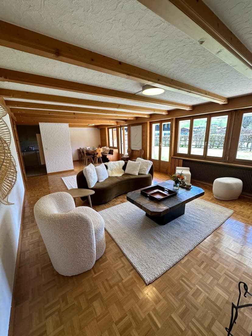 Charming Alpine Flat Retreat in Gstaad
