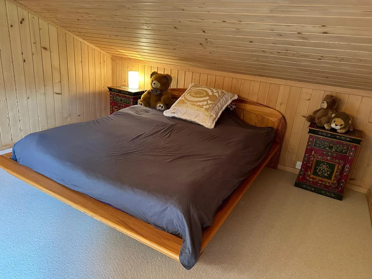 Enchanting 4BR Chalet Nestled in the Heart of a Pristine Apine Landscape photo 3