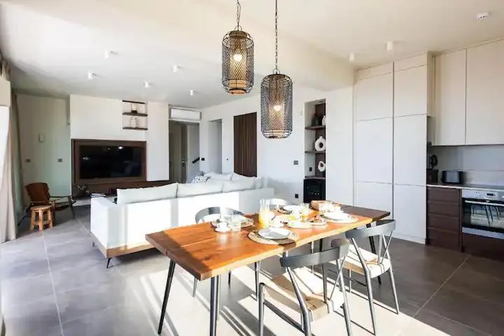 Ultimate Luxury Villa with Sea and Mountain Views photo 3