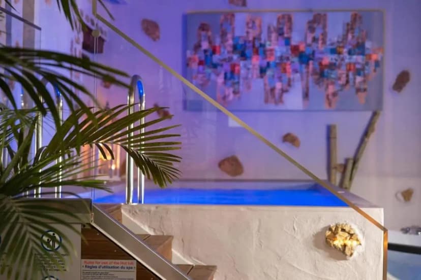 Exclusive Villa with Jacuzzi and Garden in Old Town